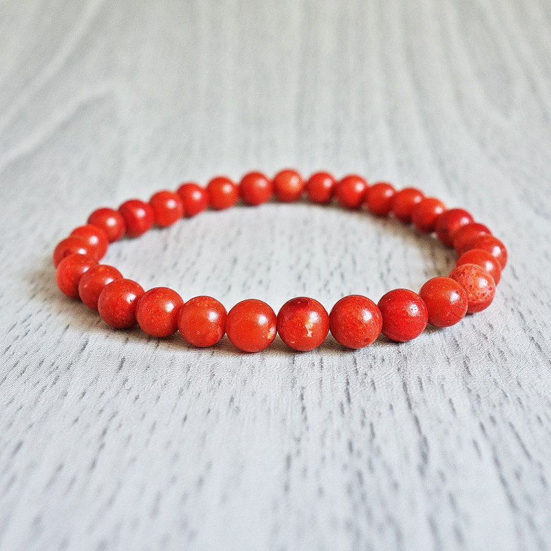 Bracelet on hand - Red Coral - Ø FI 6 mm