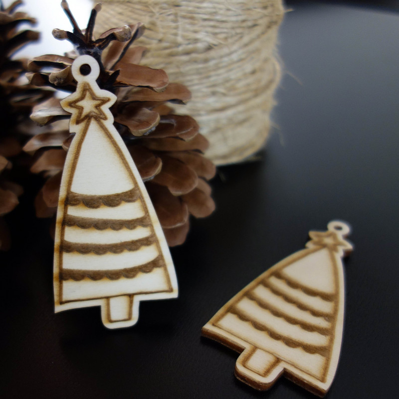 Christmas decoration made of wood, size: 84x40 mm
