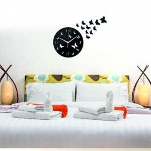 Wall clock to the living room CUBUS, 30x30 cm