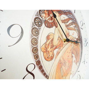 Wall clock beautiful virgin MDF. Fi 30 cm